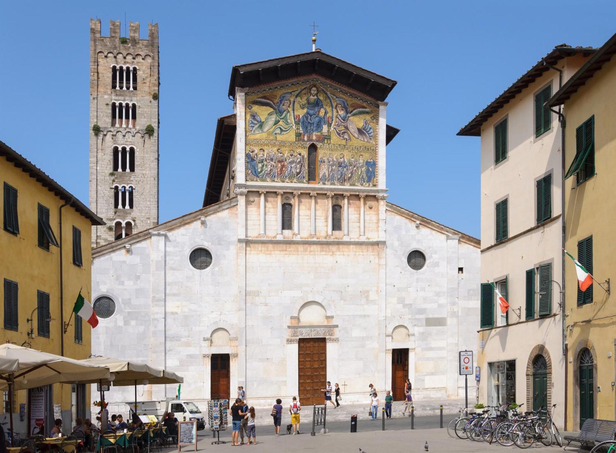 דירות לוקה Dimora Leonardo. Centro Storico. מראה חיצוני תמונה